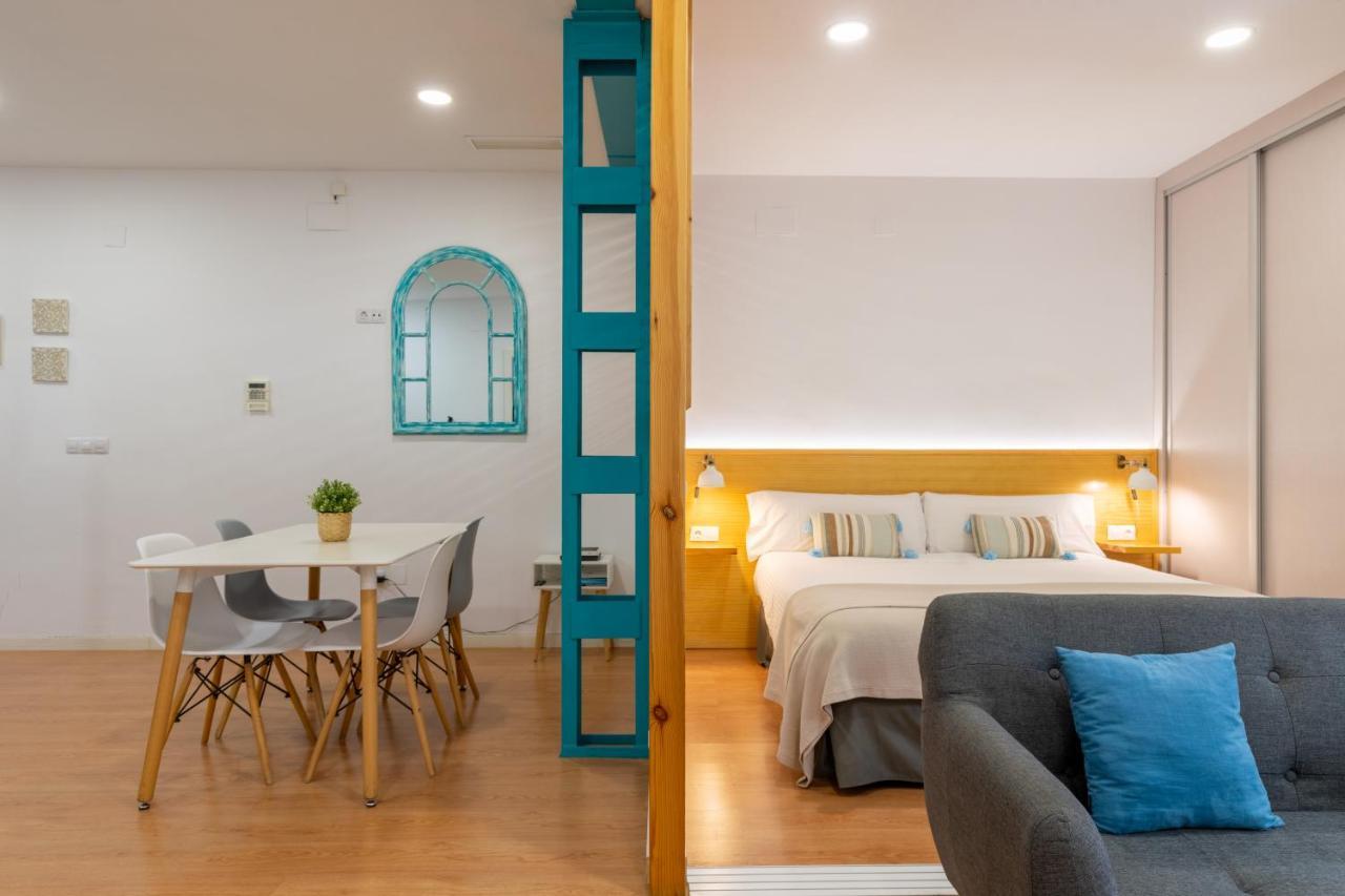 Locksmith Apartment - Park Option Seville Ngoại thất bức ảnh