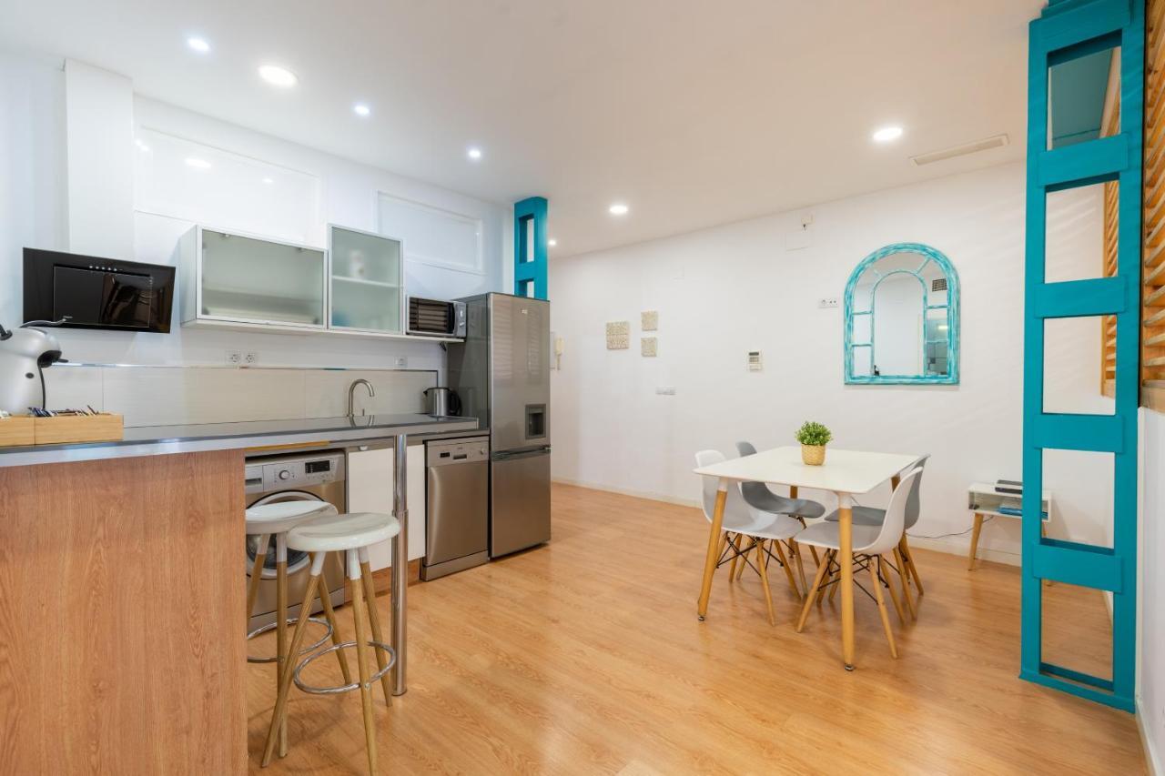Locksmith Apartment - Park Option Seville Ngoại thất bức ảnh