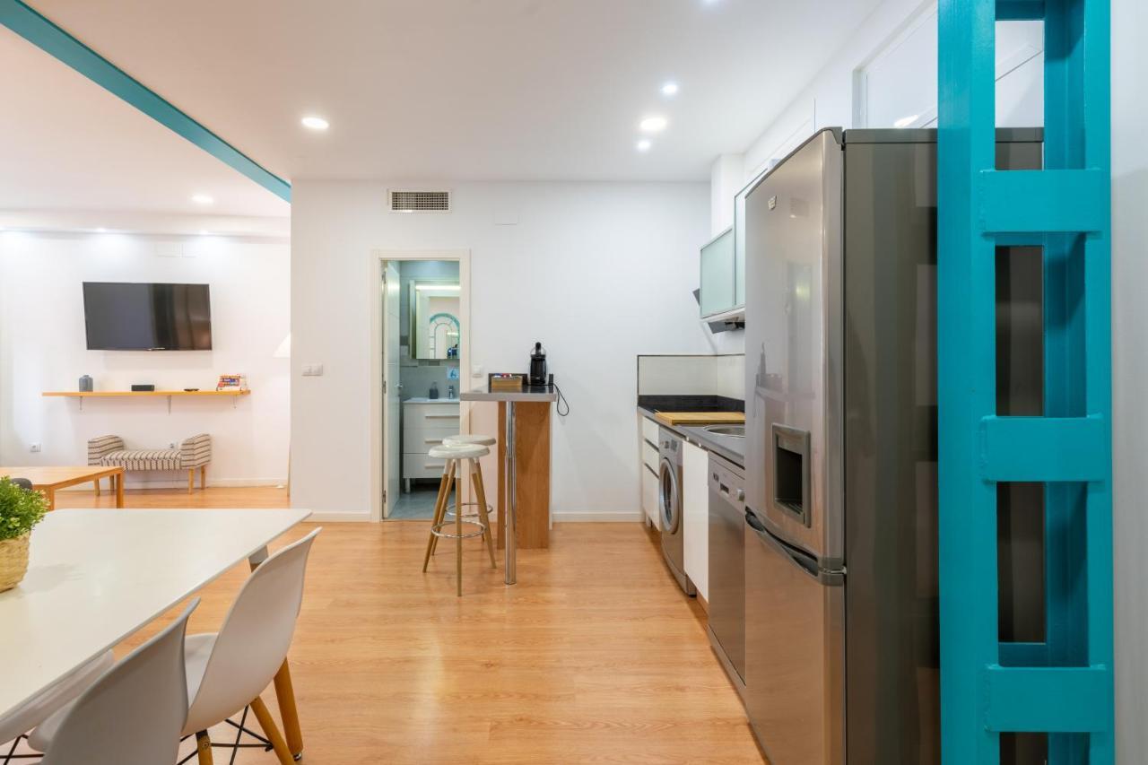 Locksmith Apartment - Park Option Seville Ngoại thất bức ảnh