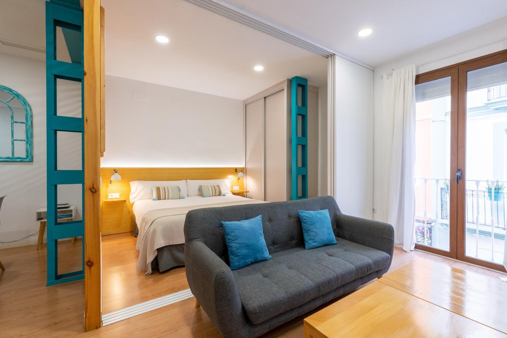 Locksmith Apartment - Park Option Seville Ngoại thất bức ảnh